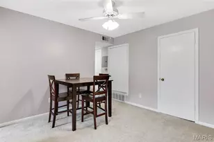 4392 Chateau De Ville Dr, Unincorporated, MO 63129 - Photo 15