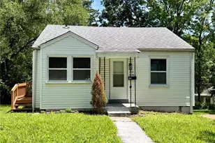 7121 Lamont Dr, Flordell Hills, MO 63136 - Photo 1