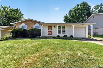 1870 San Luis Rey Parkway, Fenton, MO 63026 - Photo 1