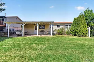 1870 San Luis Rey Pkwy, Fenton, MO 63026 - Photo 29