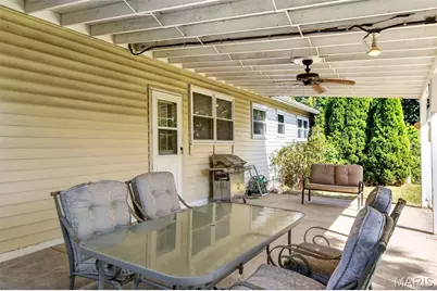 1870 San Luis Rey Parkway, Fenton, MO 63026 - Photo 27