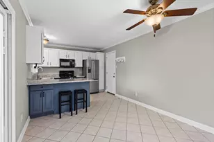 7042 Yellow Jacket Pl, Saint Louis, MO 63129 - Photo 9