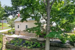 1015 Barberry Ln, Saint Louis, MO 63122 - Photo 27