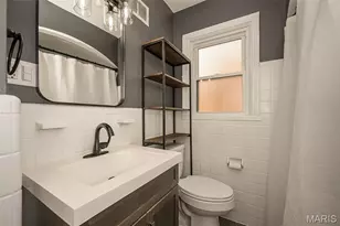 8719 White Ave, Brentwood, MO 63144 - Photo 19