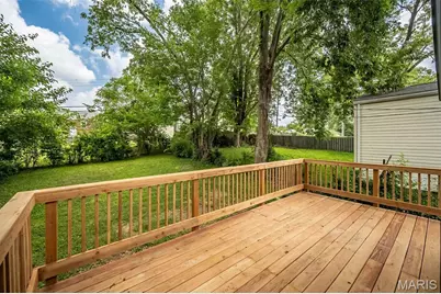 8719 White Avenue, Brentwood, MO 63144 - Photo 29