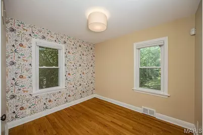 8719 White Avenue, Brentwood, MO 63144 - Photo 25