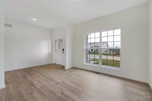 276 Osprey Ct, Lake Saint Louis, MO 63367 - Photo 5