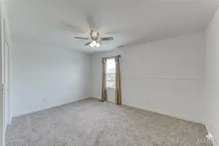 1824 English Oak Dr, Lake Saint Louis, MO 63367 - Photo 15