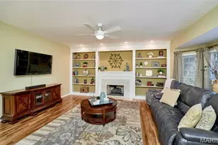 2227 Rebecca Lynn Ct, Chesterfield, MO 63017 - Photo 15
