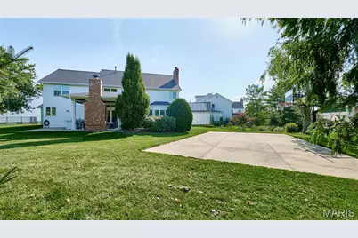 2227 Rebecca Lynn Court, Chesterfield, MO 63017 - Photo 7