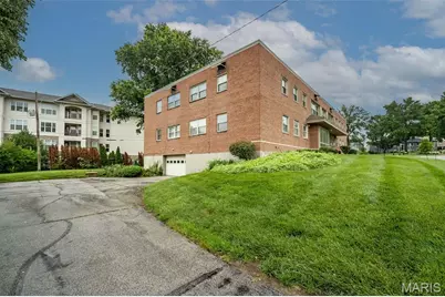 1 Delcrest Court #203, University City, MO 63124 - Photo 39