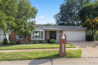 4974 Brookton Way, Saint Louis, MO 63128 - Photo 1