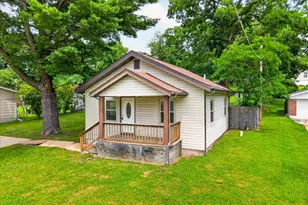 110 Edgeworth Ave, Maryland Heights, MO 63043 - Photo 23