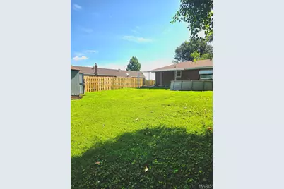 9945 Live Oak Court, Affton, MO 63123 - Photo 5