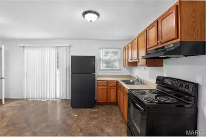 10320 Varnum Drive, Saint Louis, MO 63136 - Photo 7