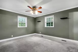 221 Katherine Ln, Saint Clair, MO 63077 - Photo 15