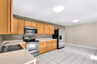 221 Katherine Ln, Saint Clair, MO 63077 - Photo 11
