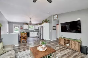 2358 Balboa Cir, Warrenton, MO 63383 - Photo 5