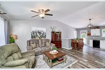 2358 Balboa Circle, Warrenton, MO 63383 - Photo 3