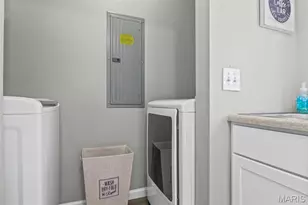 2452 Fowler Ave, Overland, MO 63114 - Photo 13