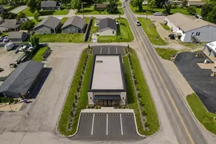160 W 3rd St, Moscow Mills, MO 63362 - Photo 1