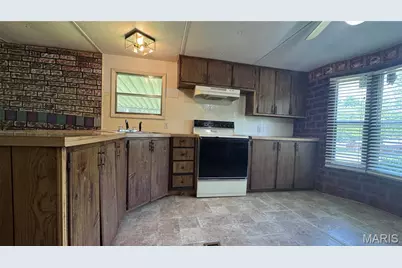 26175 Carol Drive, Warrenton, MO 63383 - Photo 3