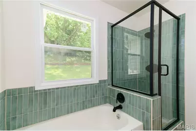 6938 Jamestown Way Drive, Florissant, MO 63033 - Photo 17