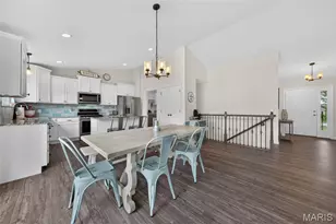 412 Abilene Ct, Moscow Mills, MO 63362 - Photo 9