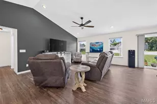 412 Abilene Ct, Moscow Mills, MO 63362 - Photo 7