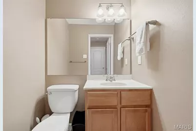 1235 Clarkson Court #1235, Ellisville, MO 63011 - Photo 7