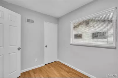 10521 Duke Drive, Castle Point, MO 63136 - Photo 13