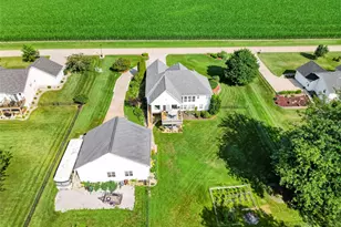 224 Bennington Dr, Troy, MO 63379 - Photo 71