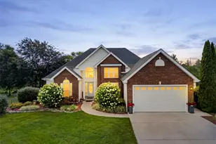 224 Bennington Dr, Troy, MO 63379 - Photo 1
