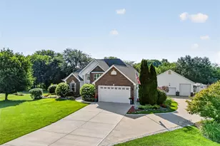 224 Bennington Dr, Troy, MO 63379 - Photo 9