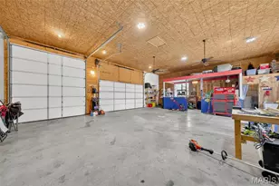 224 Bennington Dr, Troy, MO 63379 - Photo 57