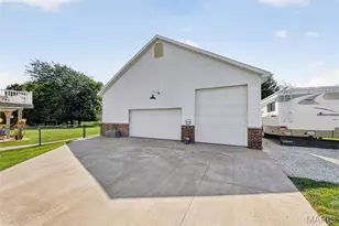 224 Bennington Dr, Troy, MO 63379 - Photo 45