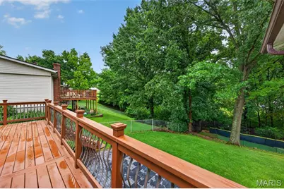 5738 Lost Brook Court, Oakville, MO 63129 - Photo 41