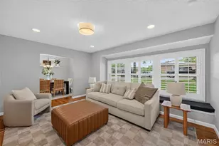 5738 Lost Brook Ct, Oakville, MO 63129 - Photo 5