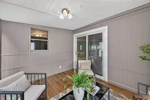 5738 Lost Brook Ct, Oakville, MO 63129 - Photo 15
