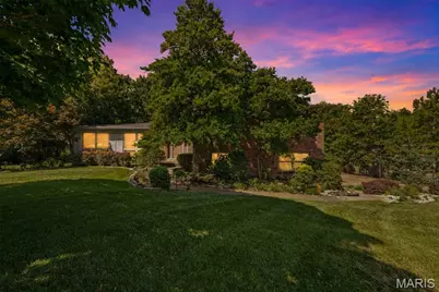 10806 Forest Circle Drive, Saint Louis, MO 63128 - Photo 1