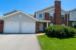 974 Windstream Dr, Saint Peters, MO 63376 - Photo 1