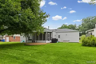 11756 Long Leaf Cir, Saint Louis, MO 63146 - Photo 23
