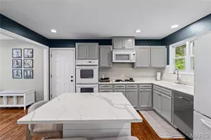 11756 Long Leaf Cir, Saint Louis, MO 63146 - Photo 5