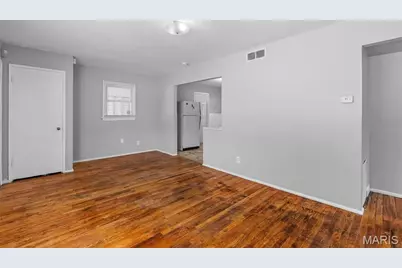 8433 1st Street, Berkeley, MO 63134 - Photo 7