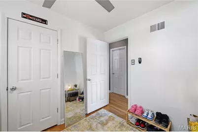 350 Saint Patrick Lane, Florissant, MO 63031 - Photo 17