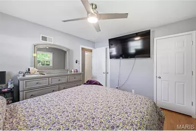 350 Saint Patrick Lane, Florissant, MO 63031 - Photo 13