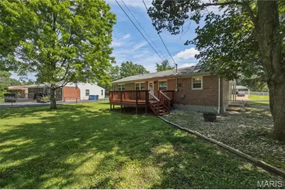 350 Saint Patrick Lane, Florissant, MO 63031 - Photo 29