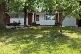 10204 Dacey Dr, Dellwood, MO 63136 - Photo 1