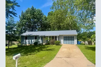 503 Pike Avenue, Warrenton, MO 63383 - Photo 1