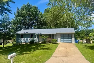 503 Pike Ave, Warrenton, MO 63383 - Photo 1
